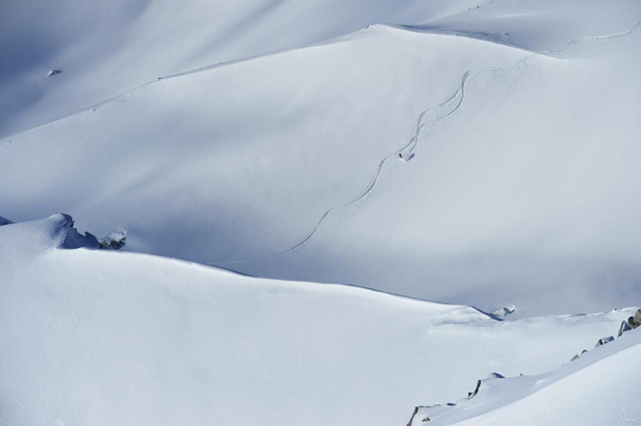 Catrina Resort Disentis Eksteriør billede